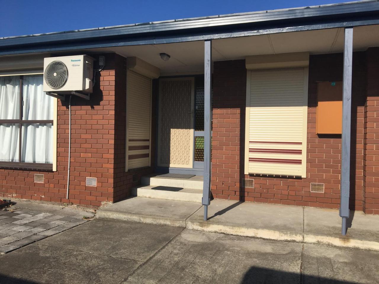 Entire Hume House Villa Melbourne Kültér fotó