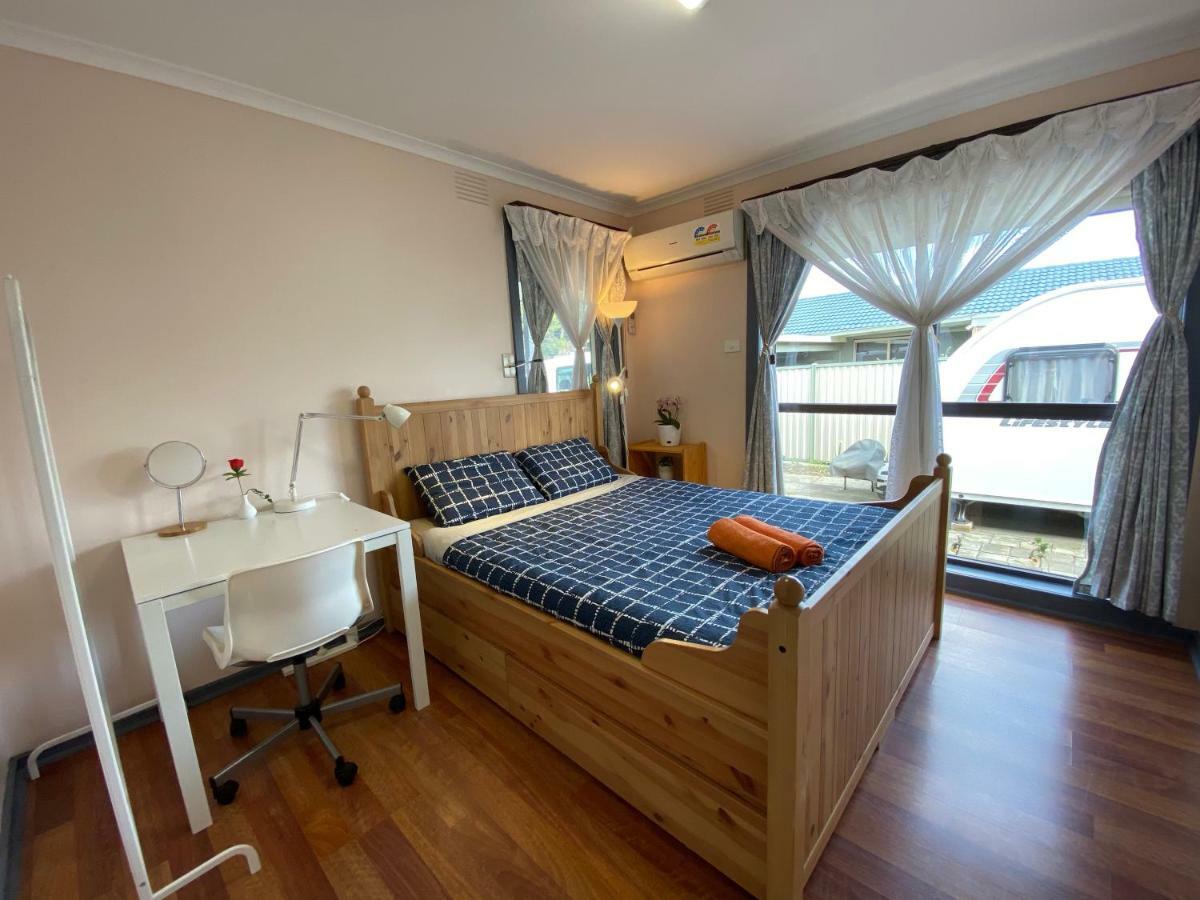 Entire Hume House Villa Melbourne Kültér fotó